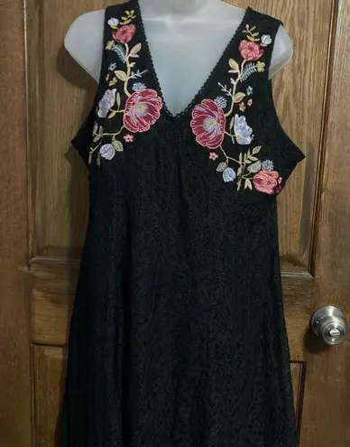 Xhilaration Black Lace Embroidered Dress