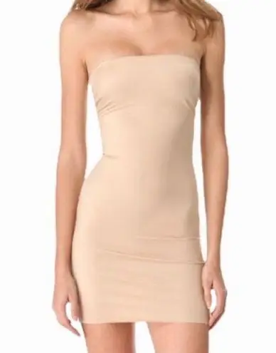 Spanx  Women's Natural Simplicity Strapless Full Slip Shapewear Cream Tan Large