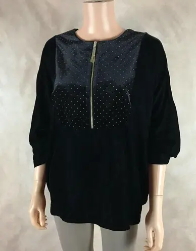 T Tahari Tahari Studded Velvet Top NWT SMALL