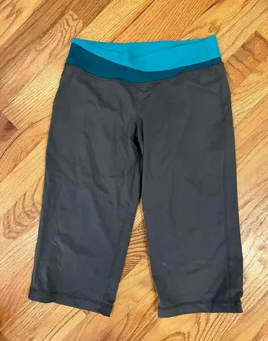 Patagonia  pliant knickers grey gray teal small crop athletic