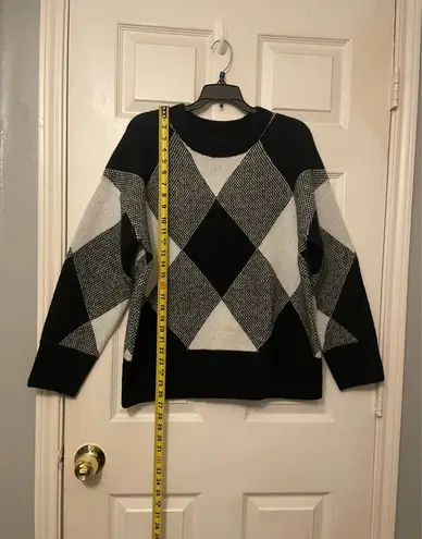 Industry Elegant Black and Gray Argyle Sweater