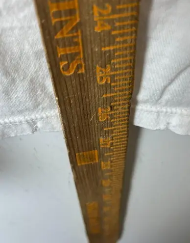 Recycled Karma Distressed Def Leppard T Shirt Womens White Medium M Music Band Graphic Tee Logo