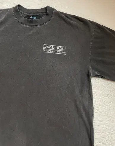 Wolf entertainment Law & Order special victims unit these are their stories Gray Size L