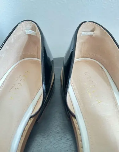 Cecelia Linear Black and White Shoes SZ 10