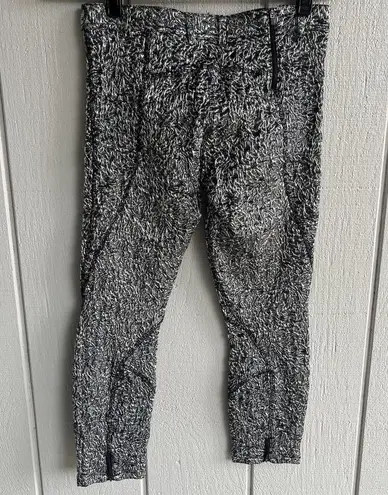 Faith Connexion Silver Brocade Crop Leggings Size 38 US 6