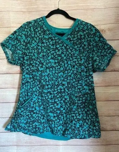 Cherokee heart Leopard Print aqua black Scrub Top nurse medical vet size large.