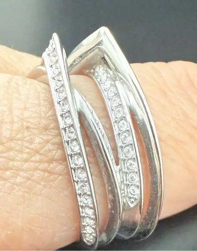 Swavorski SWAROVSKI Rhodium Plated Interlocking Loops Genius Pave Ring Women’s Size 9 5g.