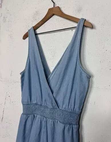 American Eagle  Denim Blue Chambray Ruffle Romper Jumper Size Large