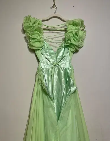 Mac Duggal Ruffle Tiered Cut Out ChiffonGown