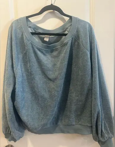 prAna  kanapee sweatshirt in a beautiful blue