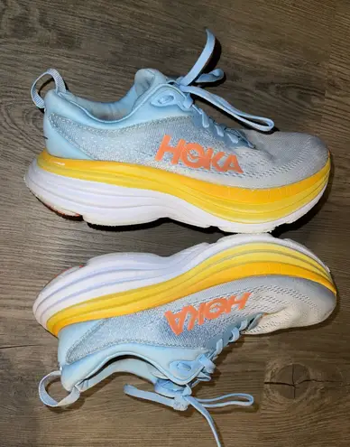 Hoka Women’s Bondi 8 – Summer Song (Size 6)