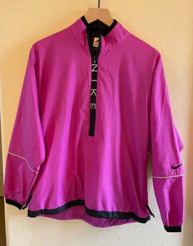 Nike Vintage Windbreaker Jacket Fuschia