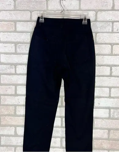 St. John  Signature High Rise Straight Leg Jeans in Black Size 2