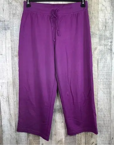 Hanes  Size Medium (8-10) Lightweight Purple Cropped Capri Joggers Stretc…