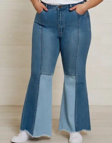 Harper Heritage Francesca's Women's Size 30 Two-Tone High Rise Flare Jeans