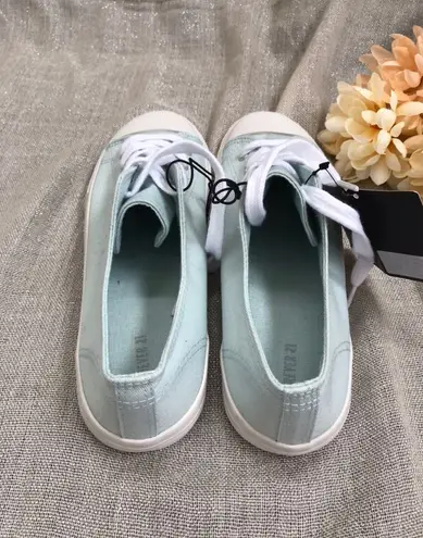 Forever 21 Low Top Canvas Sneakers