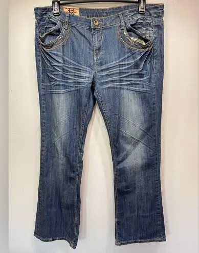 1st Kiss Root Bootcut Embellished Jeans Distressed Thrashed Low Rise Medium Wash