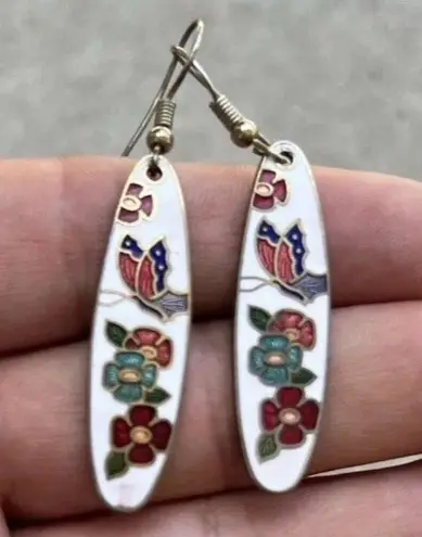 Vintage Enamel Flower & Butterfly Brass Earrings Pierce Dangle Work Gold Tone White