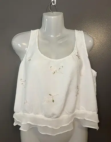 L Pogee Tank Top Womens L XL White Embroidered Floral Ruffle Hem Rayon