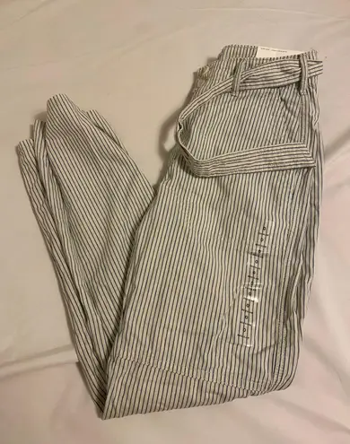 American Eagle  Pin Striped Mom Jeans 