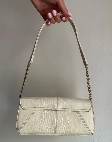 Liz Claiborne Shoulder Bag