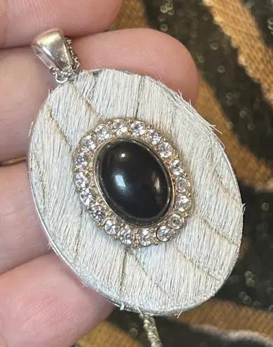 Handmade Handcrafted cowhide vintage gem cameo pendant on chain necklace