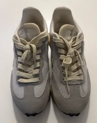 VEJA RIO BRANCO II ALVEOMESH Sneakers NWOT