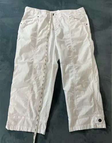 Fresh Produce Capris, Size: Medium