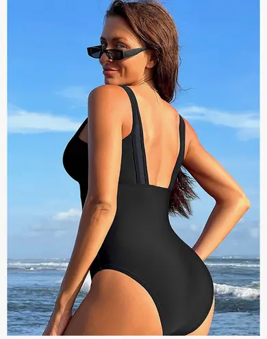 Soly Hux Women's Contrast One Piece Swimsuits V Neck Backless Bathing Suits Mesh Sheer Swimwear Monokini