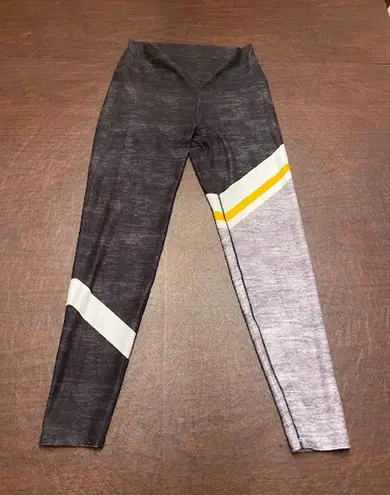 WITH Women’s Colorblock Athletic Leggings Gray Black Yellow Stripe Size Large