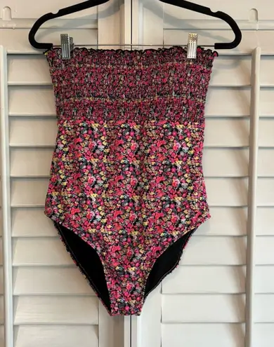 Baltic Born Baltic Born Nikki Black And Pink Floral One Piece Swimsuit Size Medium