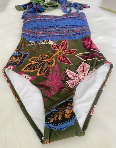 Farm Rio NWT Smocked Shoulder Tie One Piece Swimsuit, Size XS