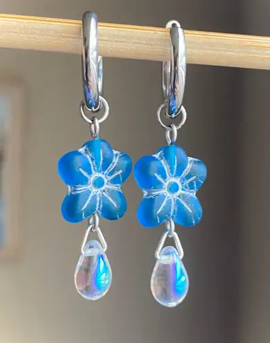 Handmade quality Czech glass beads 2WAY hoop dangle earrings🩵