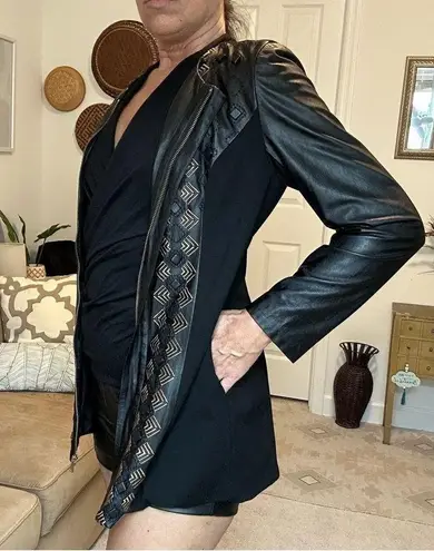 Peter Nygard black faux leather and knit embellished zipper jacket sz S