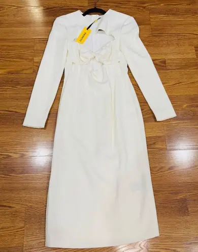 DUNDAS bride wool Ivory Long sleeve NWT Carter Cut