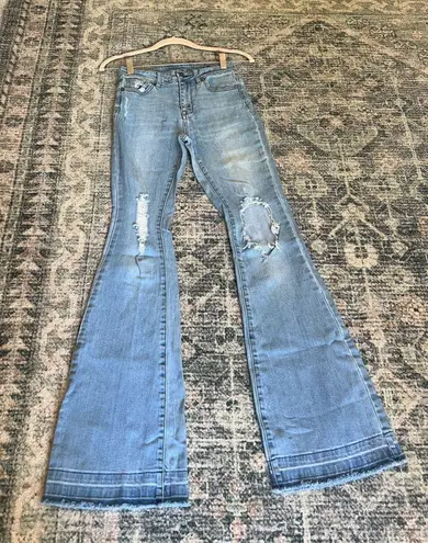 House of Harlow high rise flare light wash distressed jeans 26