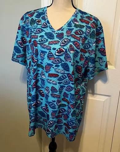 Reel Legends shirt women's 1X top with row boats. 100% polyester. Like new