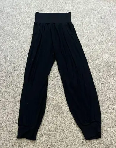 Aerie  black size xs joggers