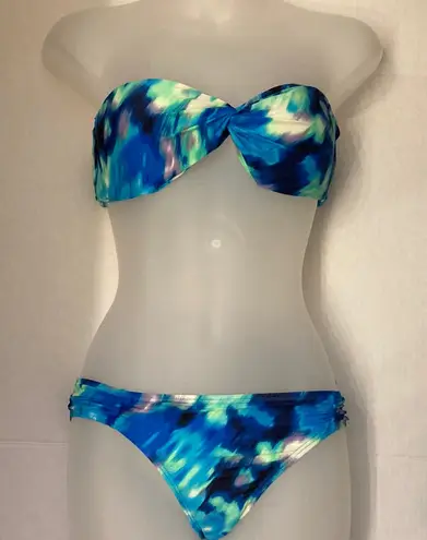 Carmen Marc Valvo ๐ watercolor bandeau top & bikini bottoms A169