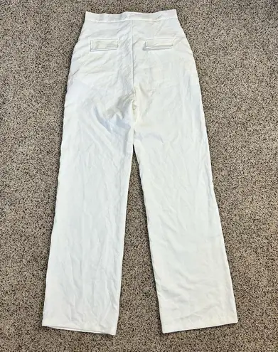 Pretty Little Thing Wide Leg White Dress Pants Trouser NwT Size 8 Tall 30x36