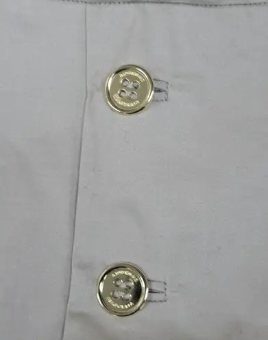 Adrienne Vittadini New cream skirt with gold buttons size 6
