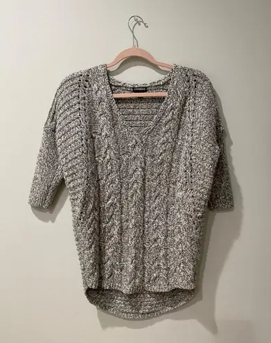 EXPRESS Grey Knit 3/4 Sleeve Sweater