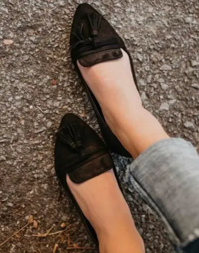 Black Micro Suede Tassel Loafer Size 8.5