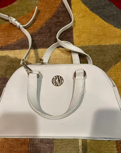 DKNY Light Grey Double Zipper Satchel Crossbody Handbag Purse 100% Cow Leather