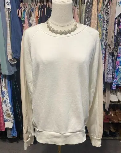 Evereve Sweatshirt Size Large Color Cream.