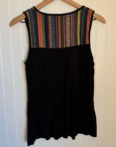 Green Envelope Black Embroidered Tank Top Women’s Size Medium