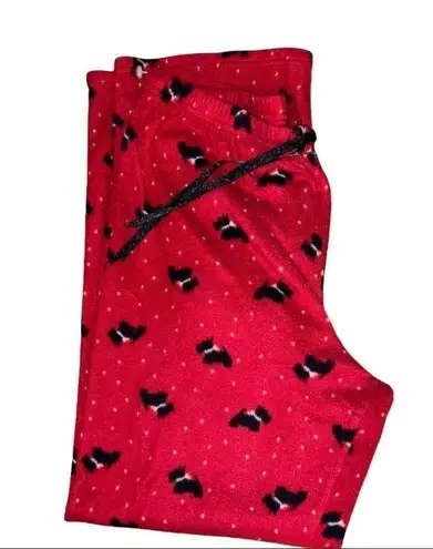 Croft & Barrow  plush pj set with black top and red pants with dog design