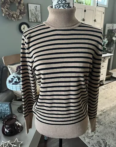 cupio Size Medium Tan & Black Striped Turtleneck Sweater