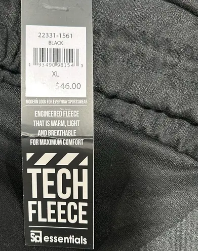 SD Essentials Tech Fleece pants Black Size XL