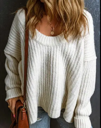 Boutique White Knit Sweater 